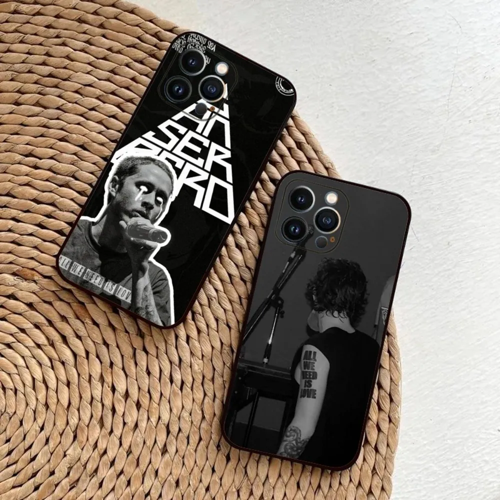 Funda de teléfono Residente Canserbero Coque para iPhone 15,14,13,12,11,Plus,Pro Max,XS,X,XR,SE,Mini,8,7 funda negra de silicona suave