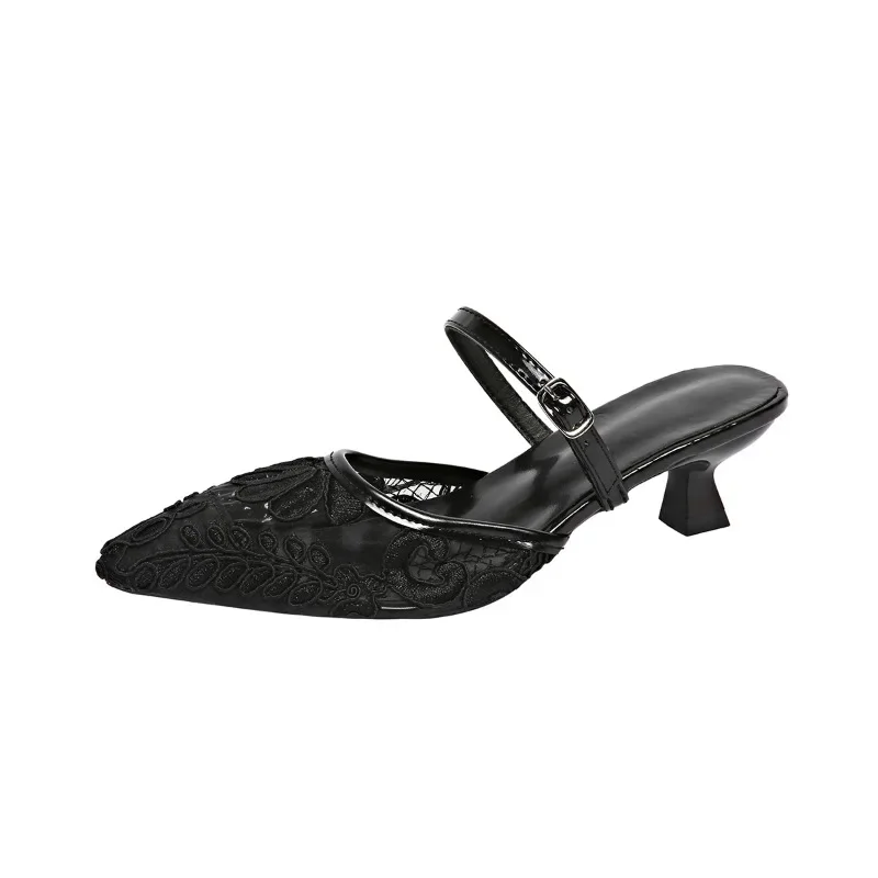 女性のサンダル 2025 ホット販売クローズドトゥ女性のスリッパファッションレースのドレスシューズ女性の夏のメッシュ薄いかかとの女性 Zapatos