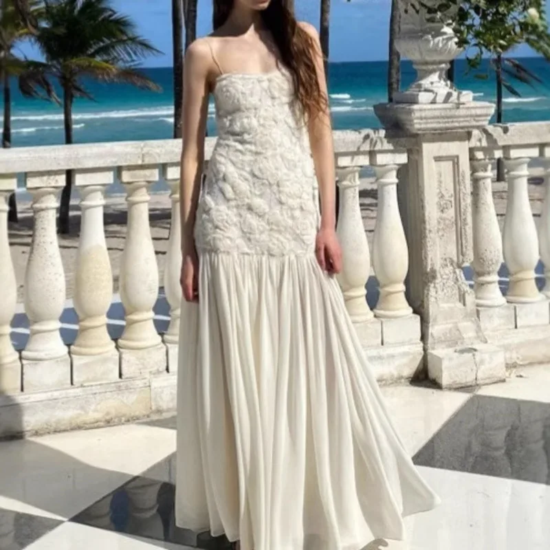 Elegante abito a fiori 3D da donna Sling Backless Hip Pacchetto Patchwork Abiti da festa da sera pieghettati Donna 2025 Spring Lady Robe