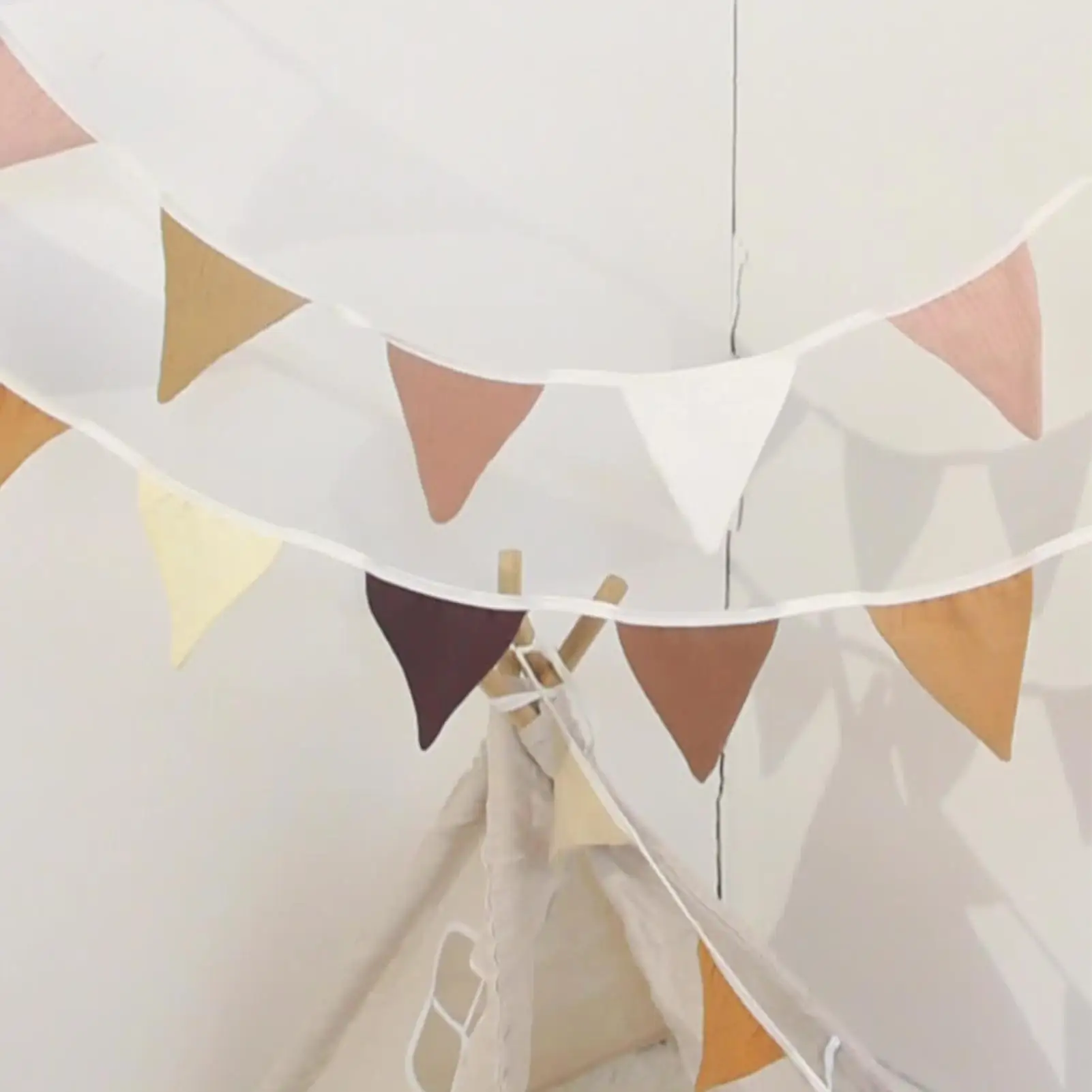 Triangle Bunting Banner Kindergarten Hanging Flag Crib Triangle Pennant Decoration for Playroom Nursery Garland