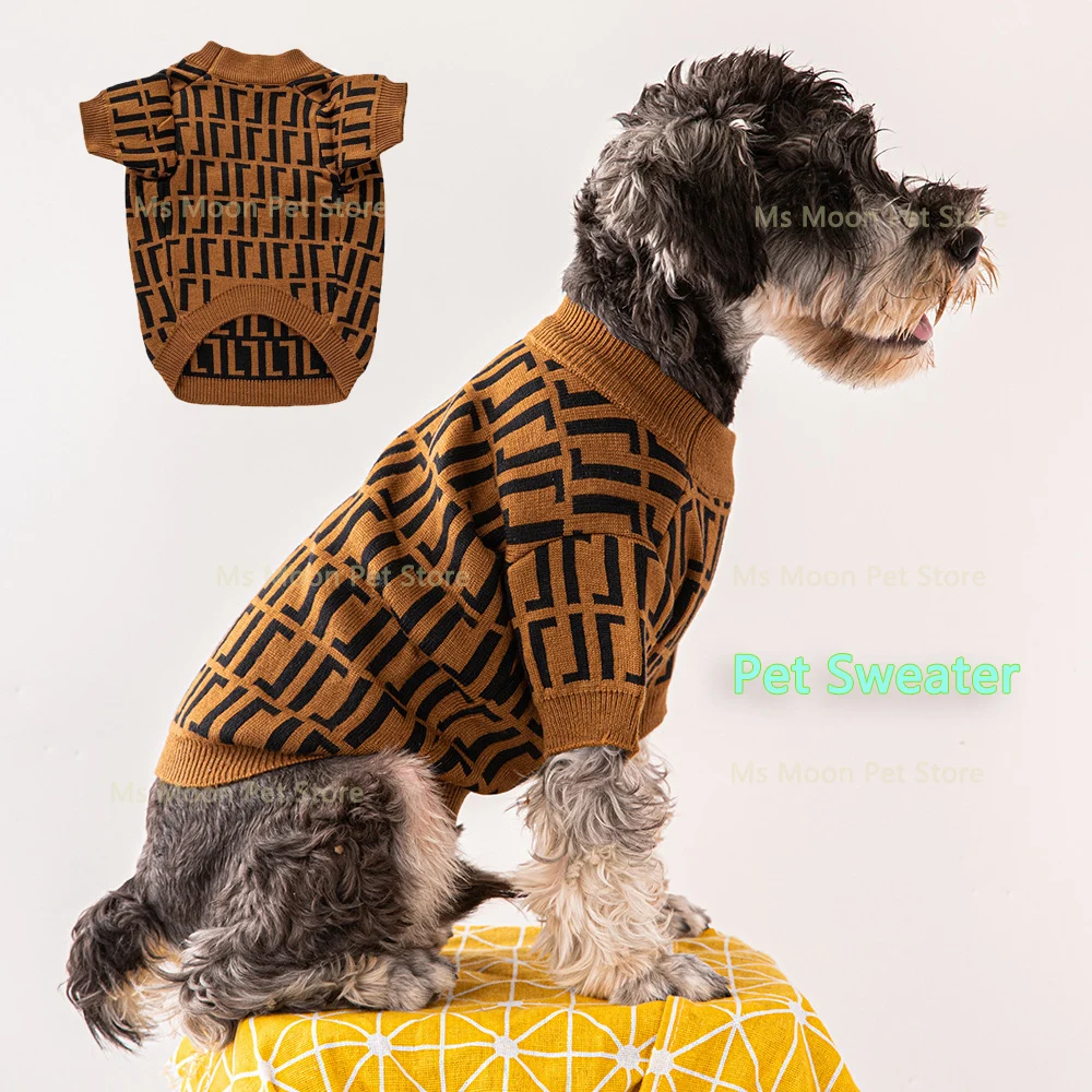 

High-quality trendy pet sweater Yorkshire Chihuahua small and medium-sized dog thickened hooded fashion dog clothes in stock