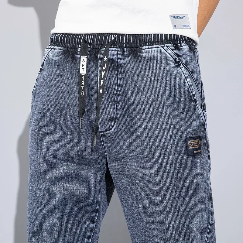 Homens soltos Jeans montagem com texto bordado, calças largas, cintura elástica, Harlan Cargo Jogger, masculino calças cinza, tamanho grande M-8XL, 4 estações do ano, 2024