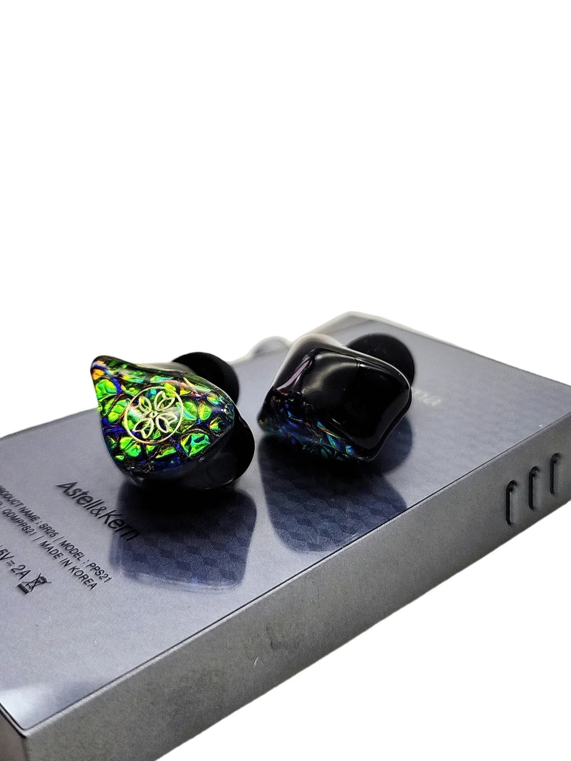 M@K94 HiFi Earphone 1DD+4BA Hybrid In-Ear Monitors Hi-Res Music Studio Wired Hybrid driver Earphones with 4.4 0.78mm 2-Pin Cable