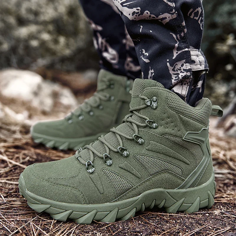 

2025 High top Outdoor Boots Men Hiking Shoes Male Boots Men Large Size Leather Boots Light Outdoor Hunting sneakers work safty