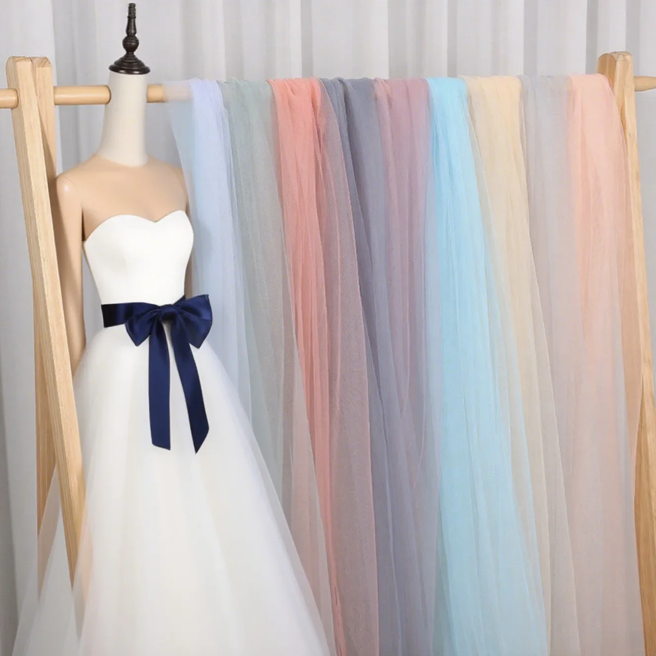 40 color solid color encrypted soft tulle fabric DIY wedding venue background wedding fluffy skirt fabrics for sewing