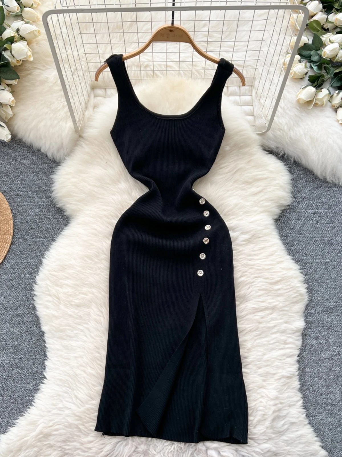 Foamlina-vestido de punto con detalle de botones, elegancia francesa, minivestido ceñido sin mangas con abertura alta, traje elegante, verano 2025