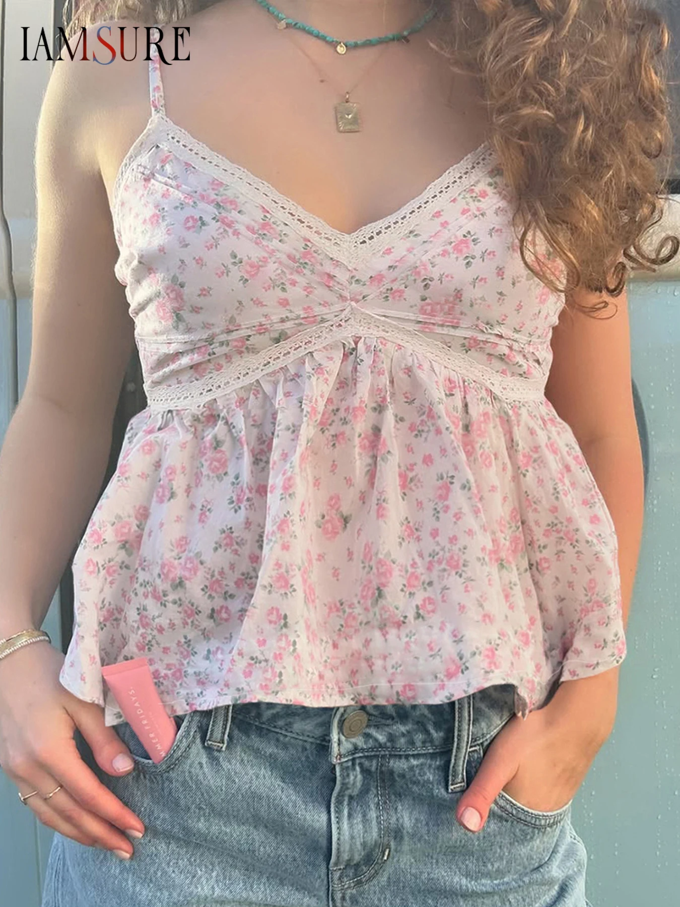 

IAMSURE Sweet Floral Lace Trim Camis Tops Holiday Casual Deep V-Neck Sleeveless Tank Tops Women 2025 Summer Fashion Streetwear
