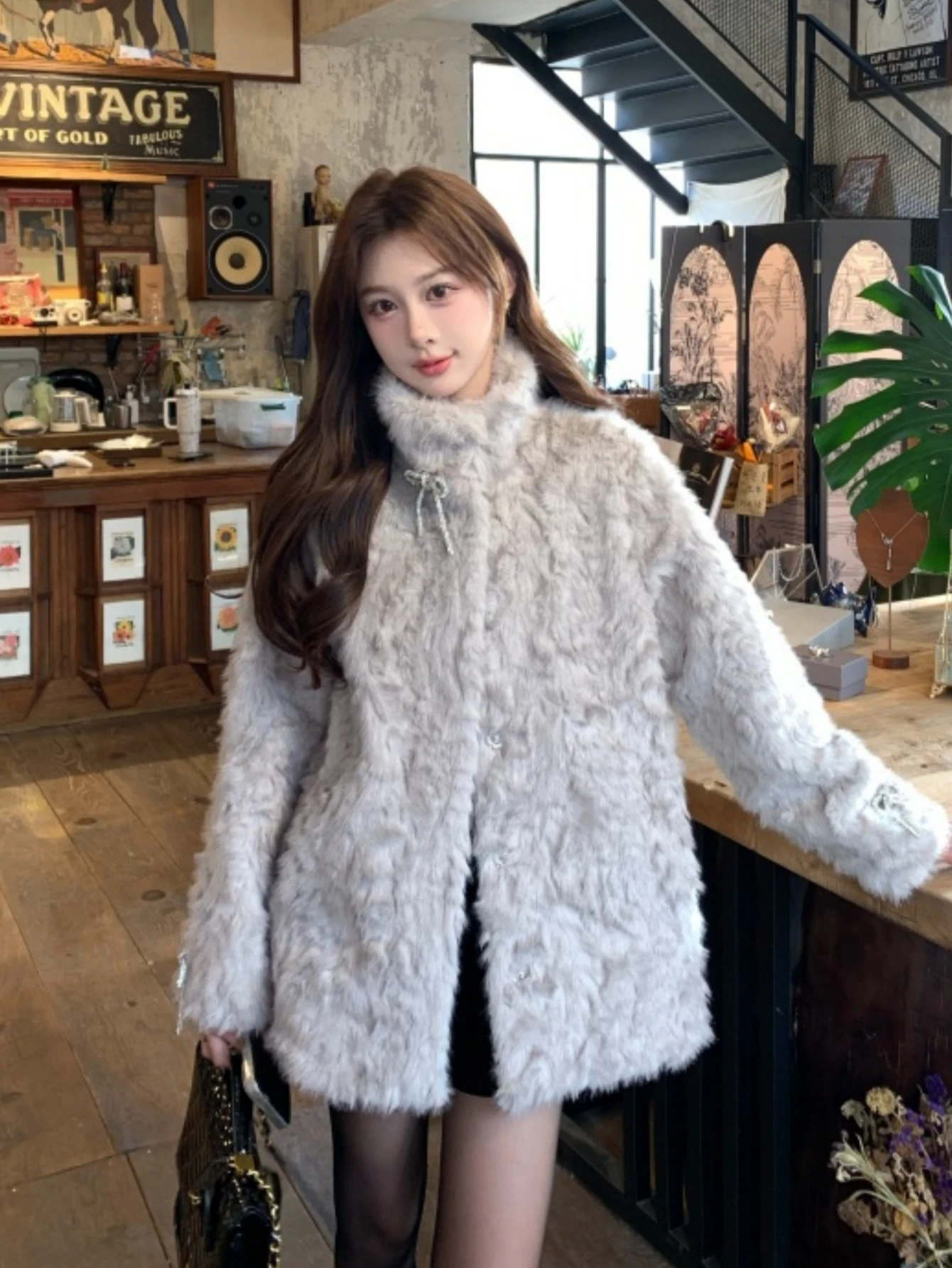 Cappotto da donna elegante e soffice in pelliccia sintetica autunno inverno dolce e carino fiocchi festa di compleanno cappotto da ballo abiti natalizi di Halloween