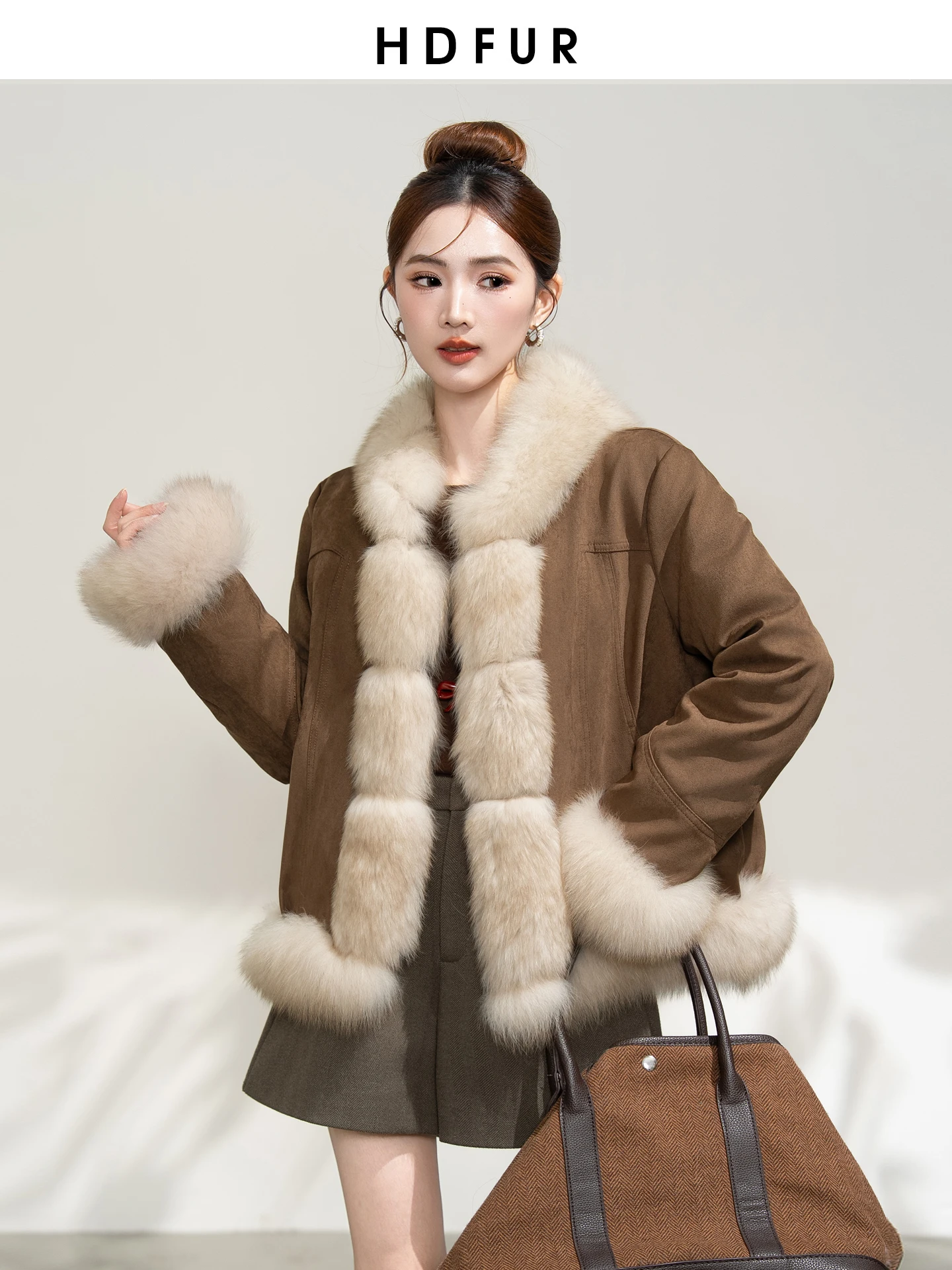

2025 Haifeng ort Fur Coat Women's down Jaet Young Slimming Korean Sle Geese down Comfortable Decorative Faionable