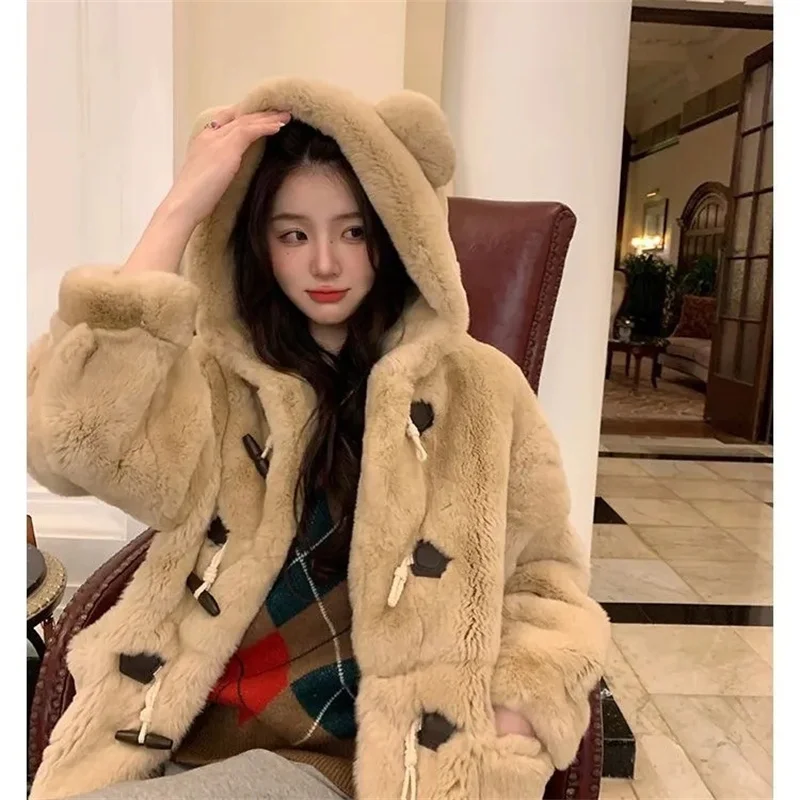 

Autumn/Winter 2023 New Style Otter Rabbit Hair Cute Coat Female Cow Horn Button Fur Coat Cat's Ears Steamed Cat-ear Shaped Bread