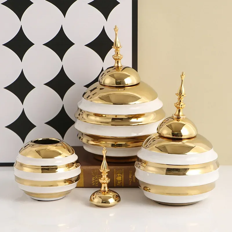 Gold Ceramic Vase Ginger Jar Storage Jar Vintage Porcelain Vase Peaked Lid Storage Tank Flower Vase Dining Table Home Decoration