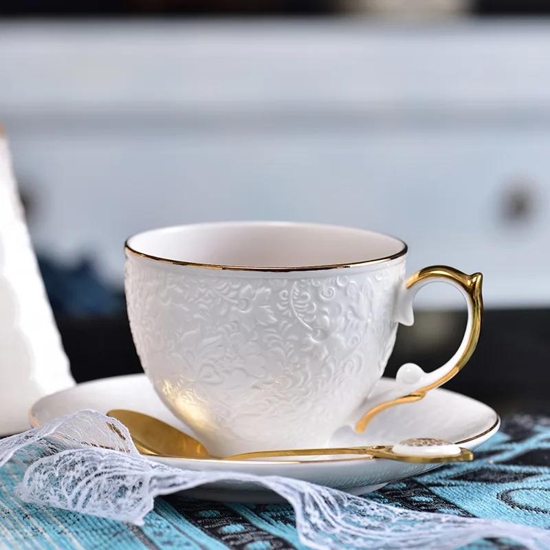 

European Luxury Bone China Coffee Cup Saucer Set Embossed White Gold Trim Tea Cup Household Elegant Afternoon Tea Cup and Tray