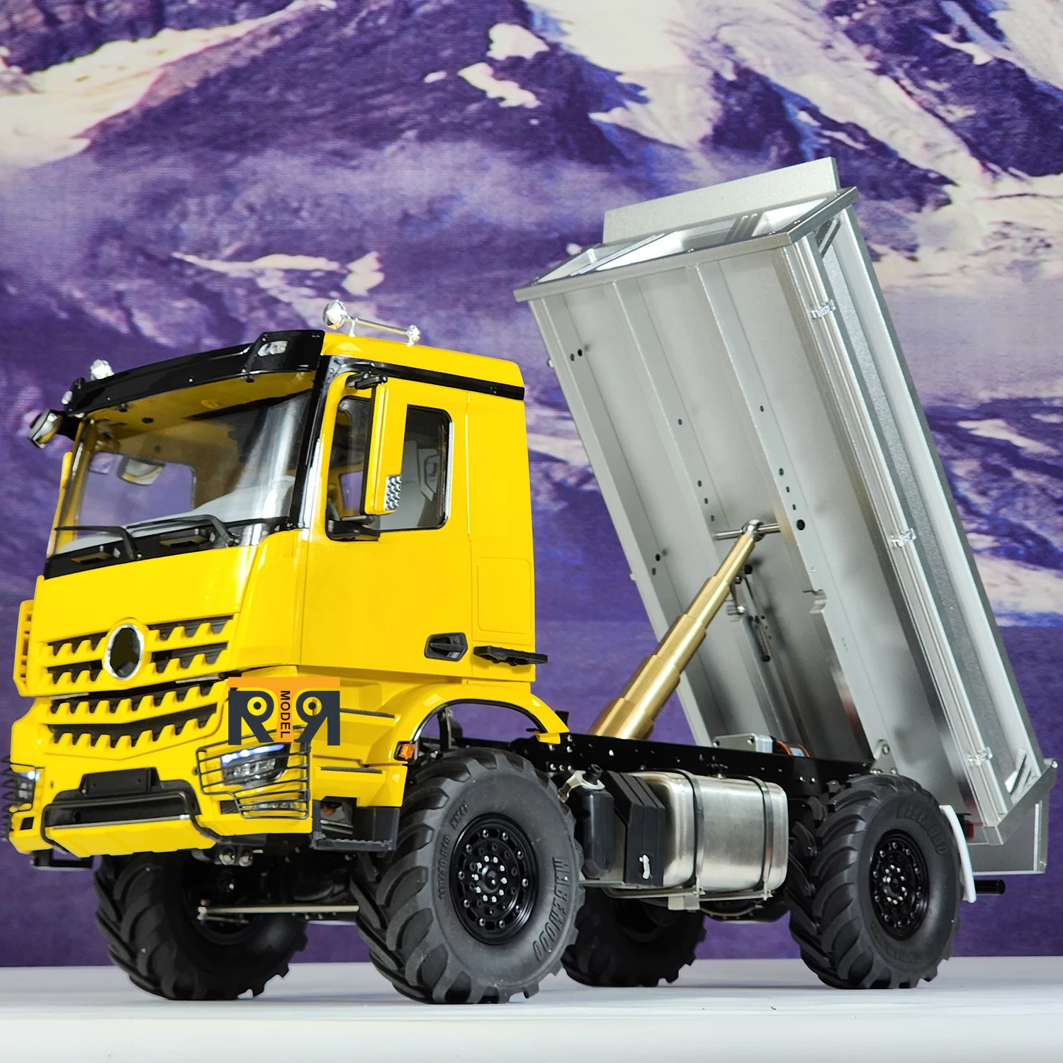 4x4 RC Truck 1/14 4x4 Hydraulic RC Dump Truck 3363 Remote Control Car with Light and Sound System Remote Control Car Boy Toy