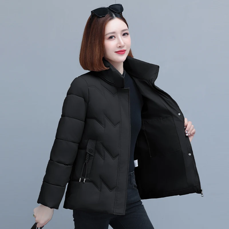 Winter Neue Frauen Casual Kurze Daunen Baumwolle Jacke Mode Vielseitige Mittleren Alters Und Ältere Mit Kapuze Winddicht Dicke Warme Mantel