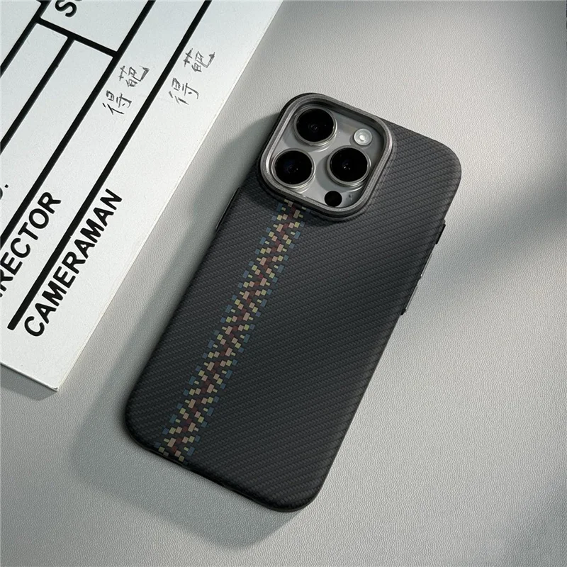 Geometric Carbon Fiber texture 3D Relief Magsafe case for iphone 13 15 14 pro 12pro 16 Pro Max Wireless Charging hard Case cover