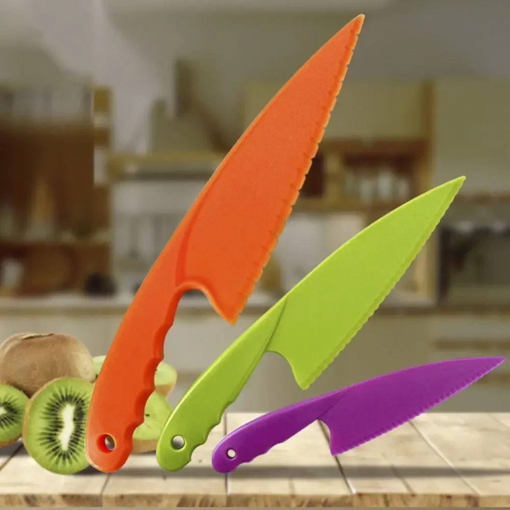 3 PCs  Kitchen Knife Plastic Fruit Safe Toy Knives Bread Lettuce Salad Salad cutter Potatoes cutter Mango slicer Cabbage cutter