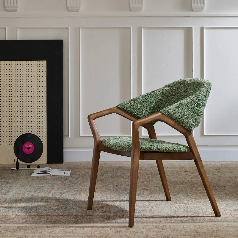 كرسي طعام، كرسي مريح ومستقر من الجلد الفاخر من الخشب الصلب في العصور الوسطى