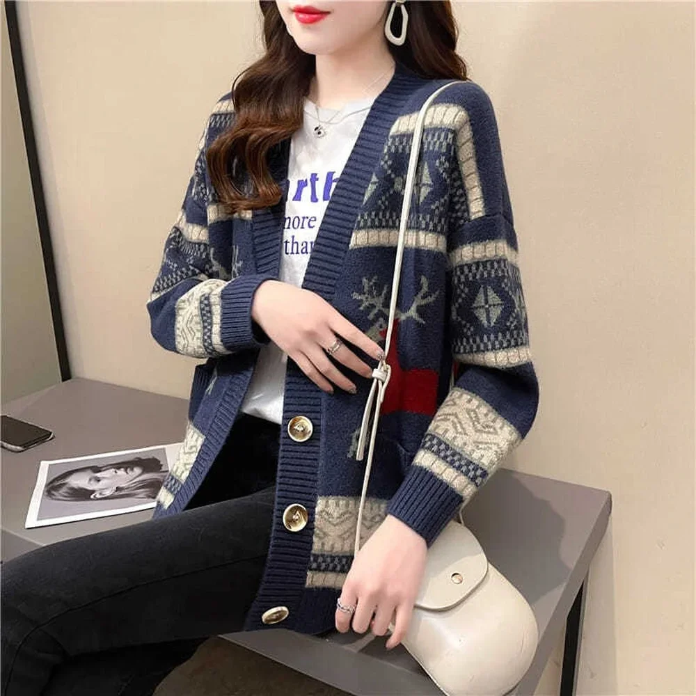 Autumn Women's New Elk V-neck Single-breasted Cardigan Sweater, Spring Loose-knit Cardigan Jacket Female Ethnic Style Cardigan