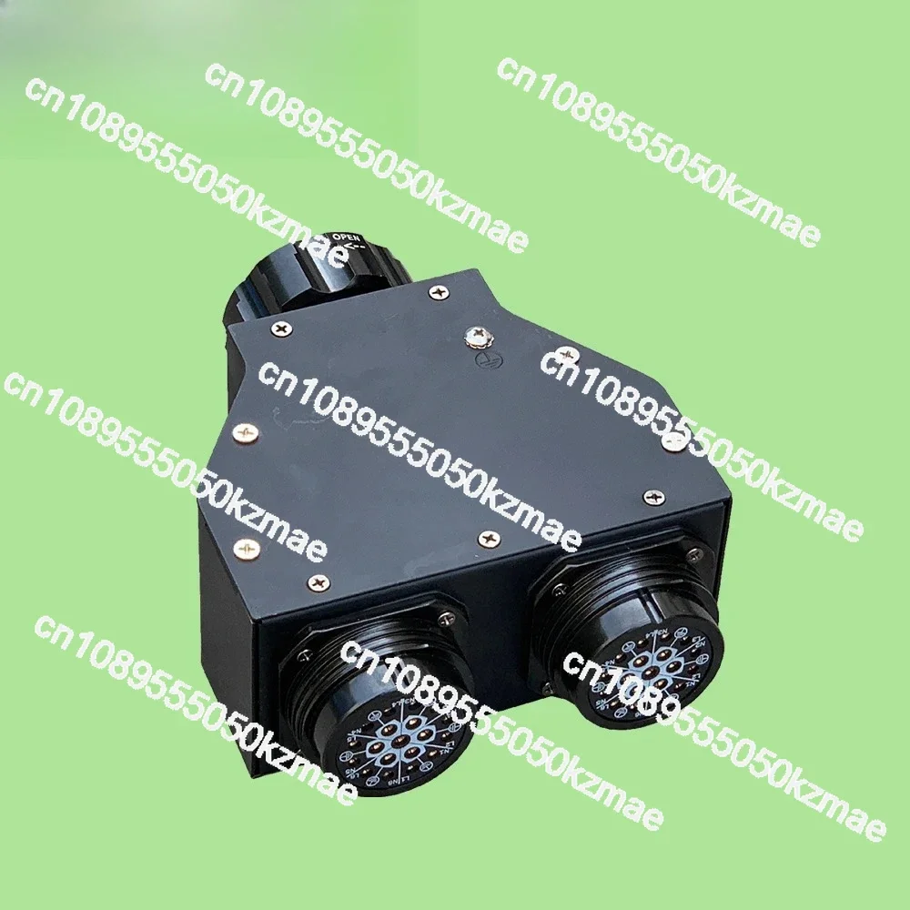 

19-Pin Splitter Box 1 In 2 Out | 16A 250V Power Distribution Unit | Stage Lighting Connector