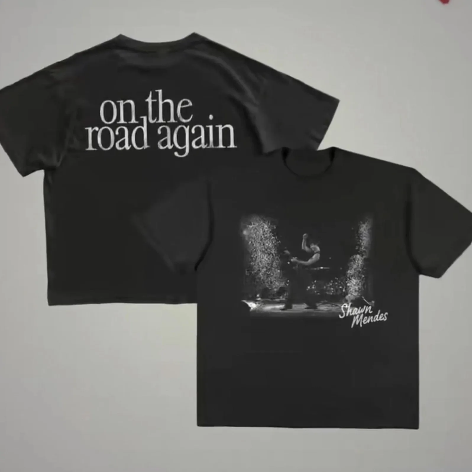 شون مينديز الحب على الطريق مرة أخرى جولة 2025 2 الجانبين تي شيرت مروحة هدية #1