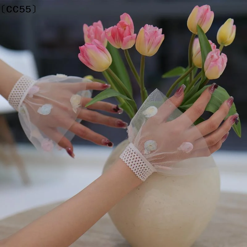 

1Pair 3D Flower Tulle Wrist Fake Cuff Sleeve Manicure Photo Nail Art Take Picture Background Prop Manicure Decoration