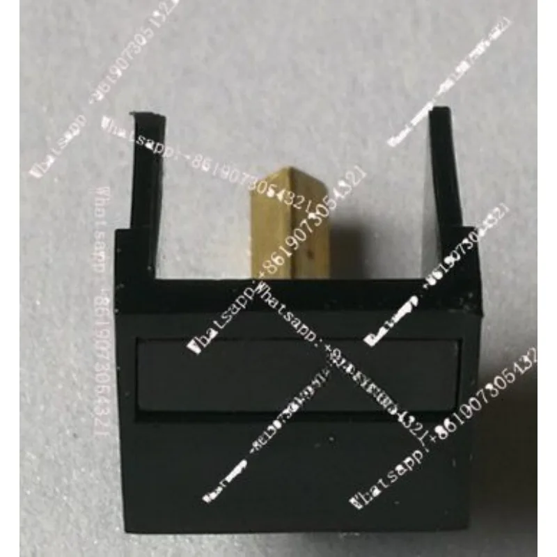 

Imported new diamond stylus to replace the stylus of part of the stylus, see photo