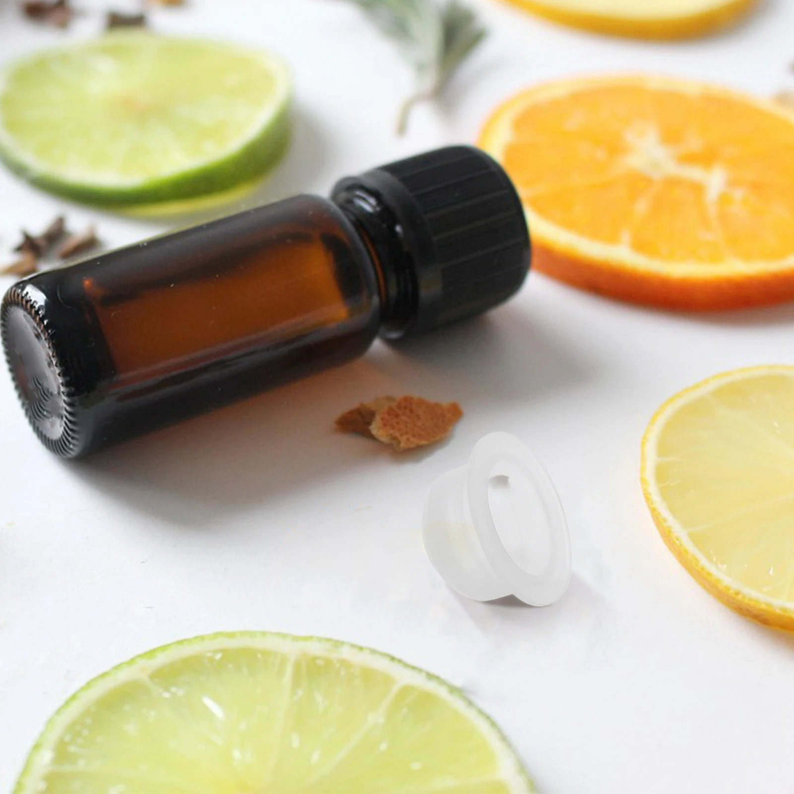 

100pcs Essential Oil Bottle Plugs Stoppers Leakproof Clear Stopper Threaded Screw Cap Aromatherapy Glass Bottles Tube Stoppers