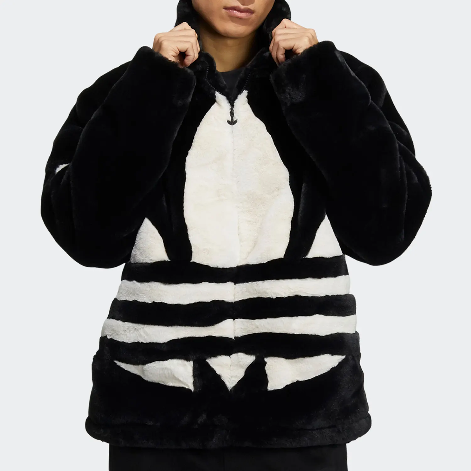 

adidas Originals Unisex Stand Collar Sports Fleece Jacket HC0323