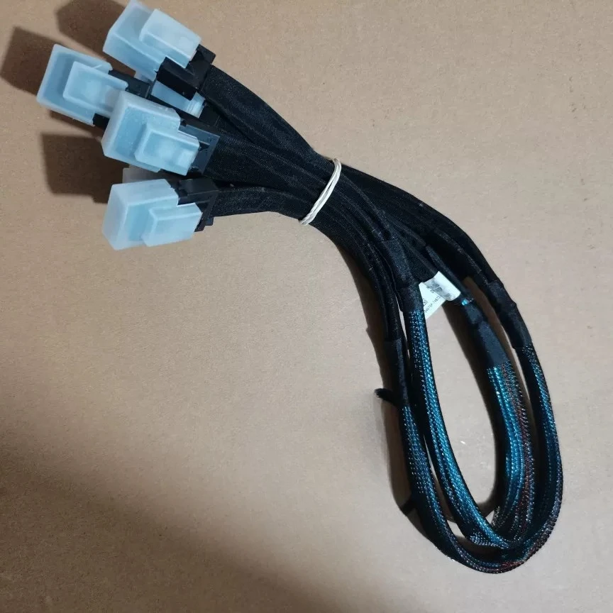 cable-de-donnees-pcie-a-4-ports-pour-serveur-dell-poweredge-t620-4v75p
