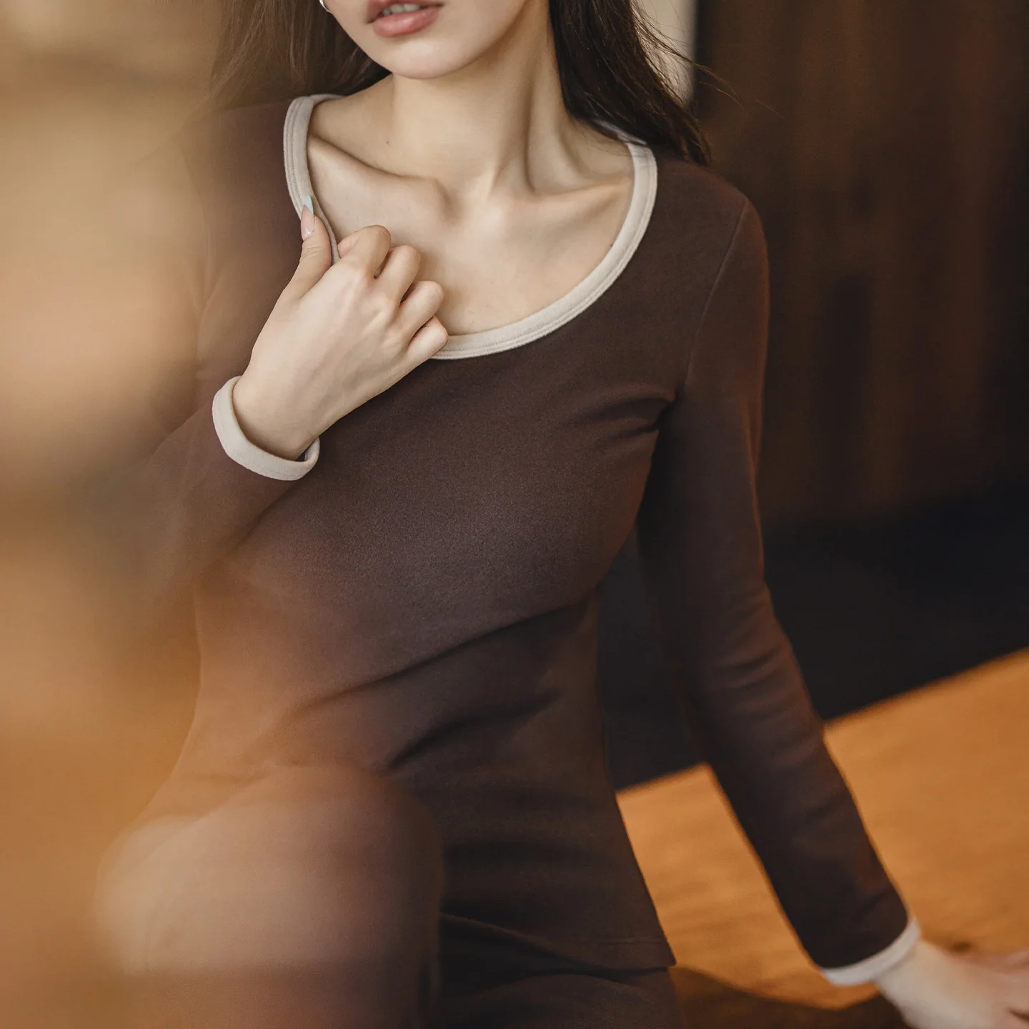 Maden Women’s Thermal Underwear Set Soft Plush Heat Retention Top Warm Inner Layer Winter Fitted Round Neck Base Shirt