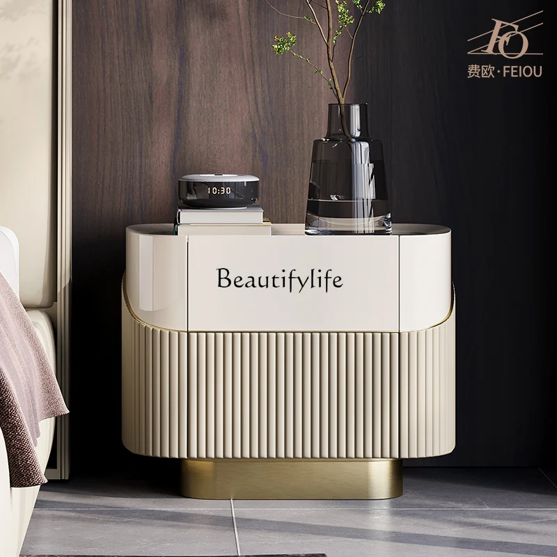 

88.Stylish marble Italian modern high-end villa large flat-floor custom bedside cabinet