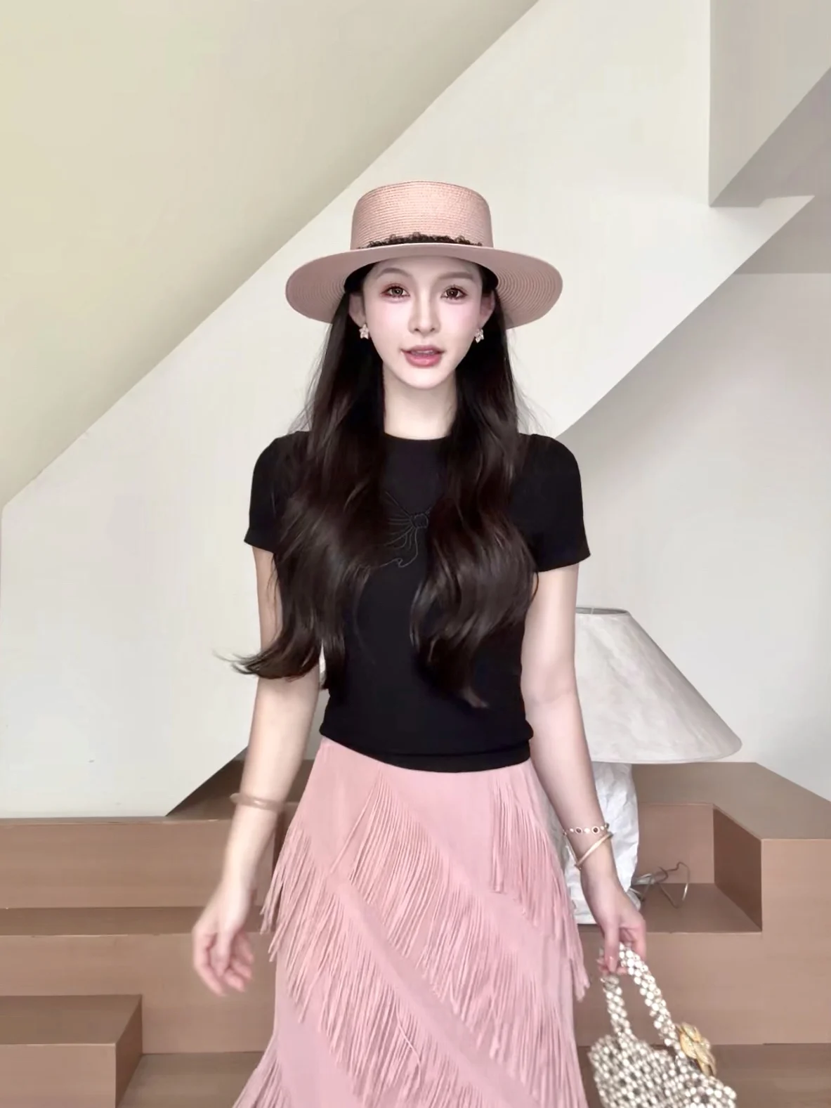 

Black Knot Woolen Shirt Commute Style High Quality Texture Women's Knitted Top round Neck Short Sleeve Regular Fit