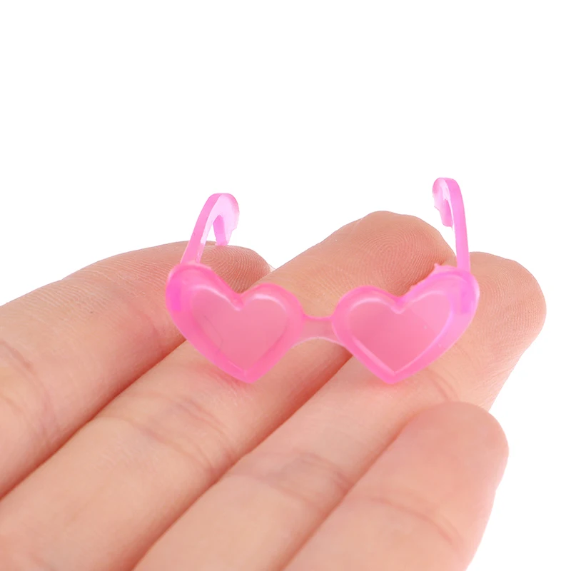 10Pcs Dolls Accessories Mini Plastic Heart Glasses For Dolls 1/6 Doll House Kids Toy Party Glasses