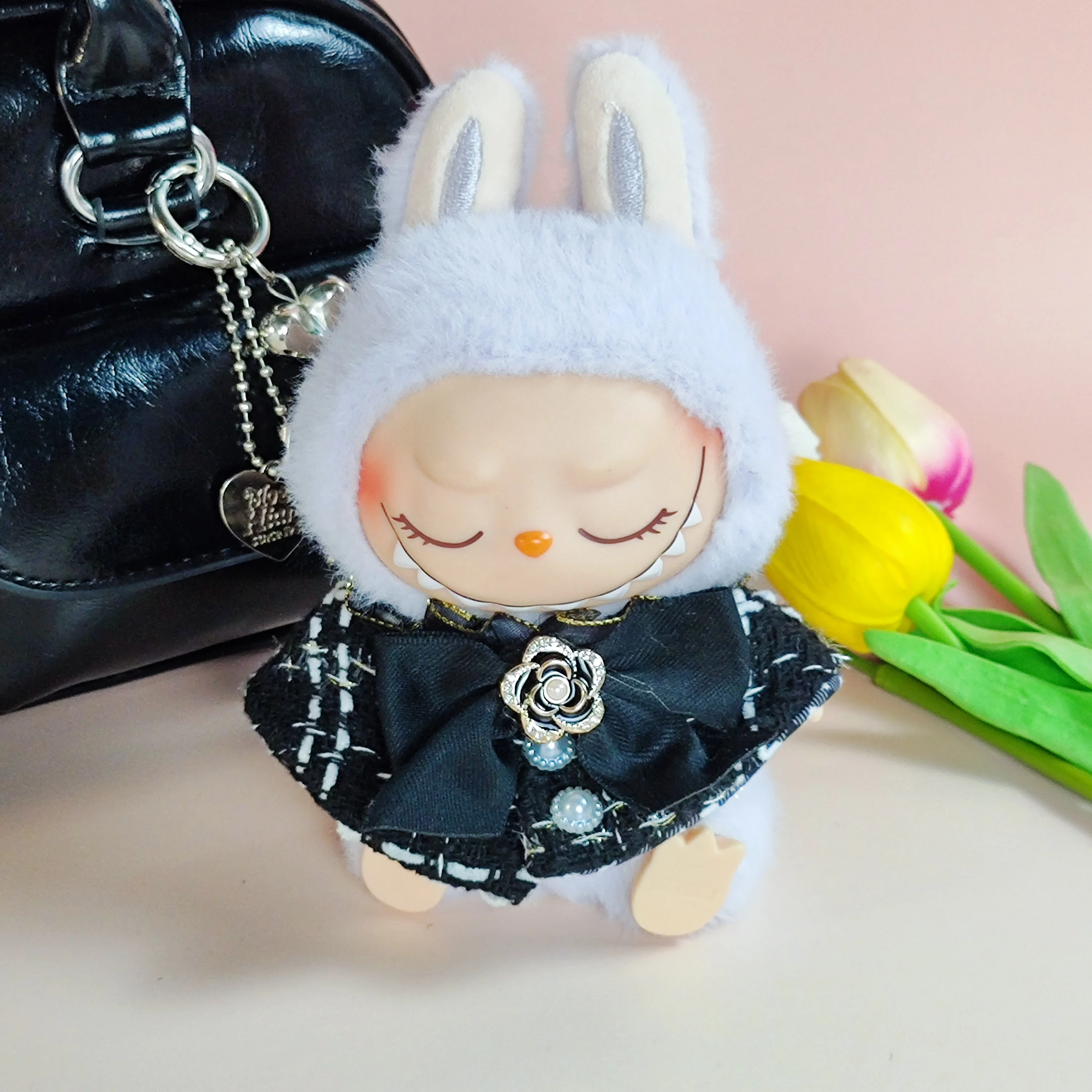 【الزي فقط】Labubu Gen 1 & 2 Keychain Charm - مجموعة LaBubu Chic Capelet