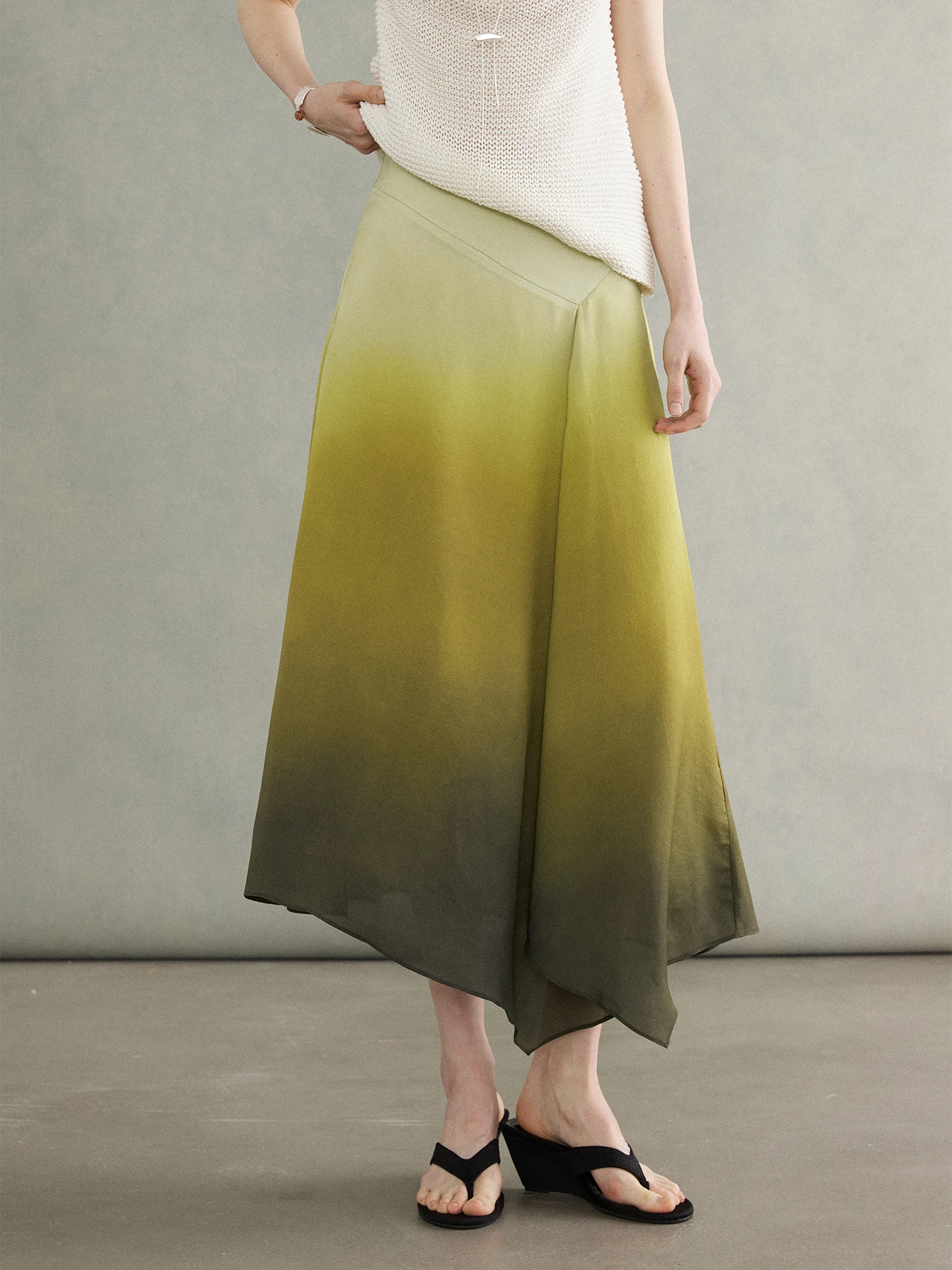 

New Moofeel Silk Gradient Color Half Skirt Summer Design Print Vacation Style Long Skirt Asymmetrical A-Line Polyester Viscose