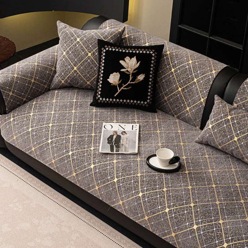 Four Seasons Universal Chenille Sofa Mat, Anti-Cat Scratch Non-Slip Wear-Resistant Furniture Protector for Living Room