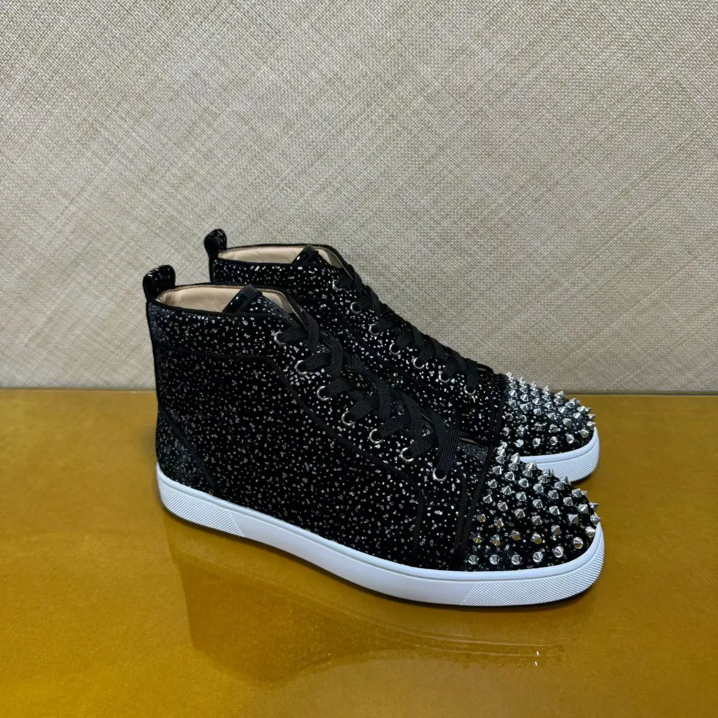 Luxury Men's High Top Black Glitter Genuine Leather Lace Up Loafers Premium Red Bottom Sneakers Classic Casual Boat Shoes