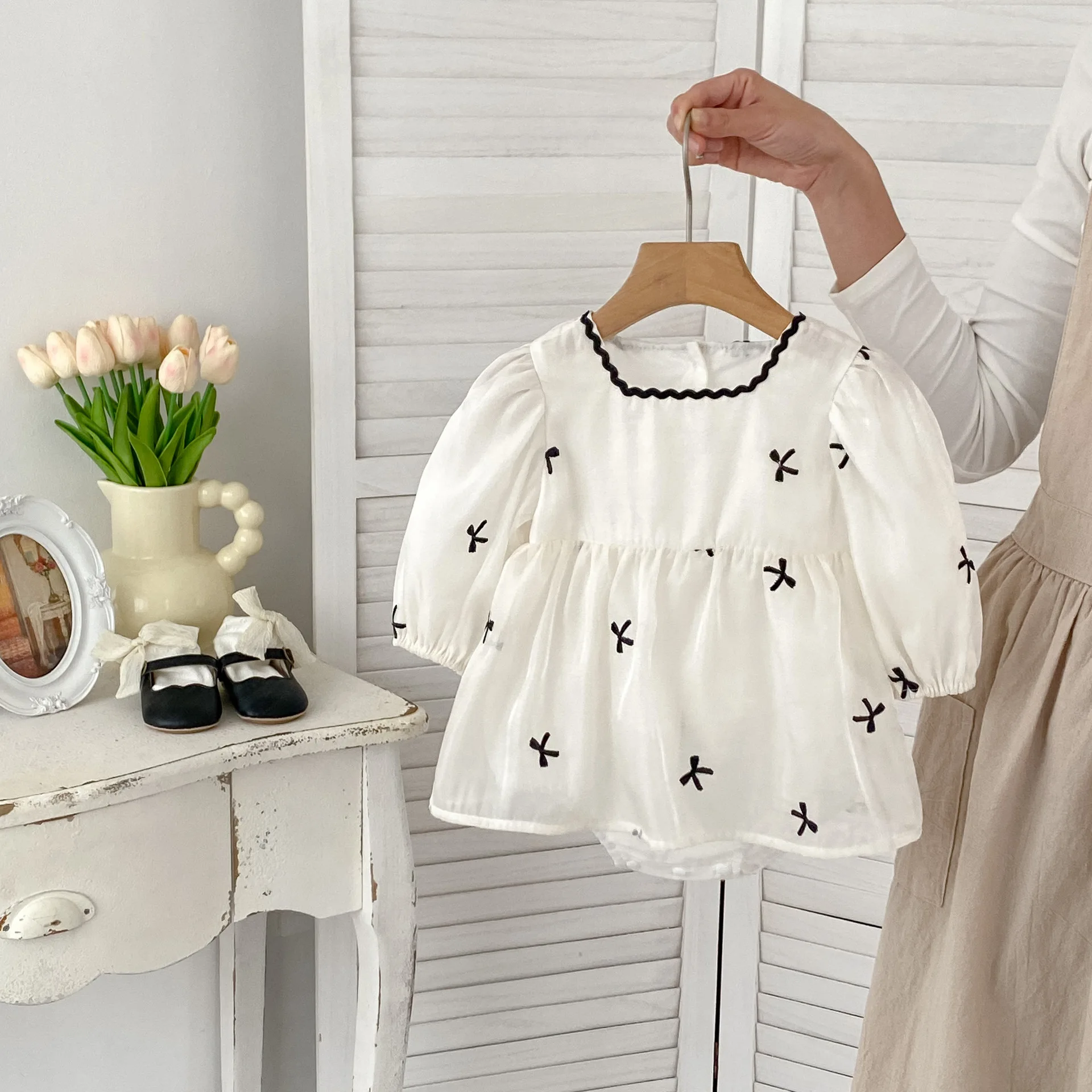 INS 2024 Baby Girl Autumn Princess Mesh Dress: Baby Girl Butterfly Bow Long Sleeve bodysuits