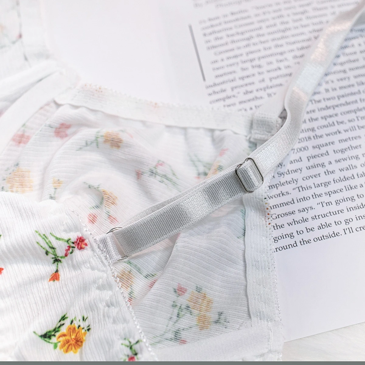 ملابس داخلية حلوة للنساء مع حلقة فولاذية، صدر صغير، مضاد للترهل، مريح، دانتيل، مثير، مجموعة غطاء حمالة صدر رغبة نقية