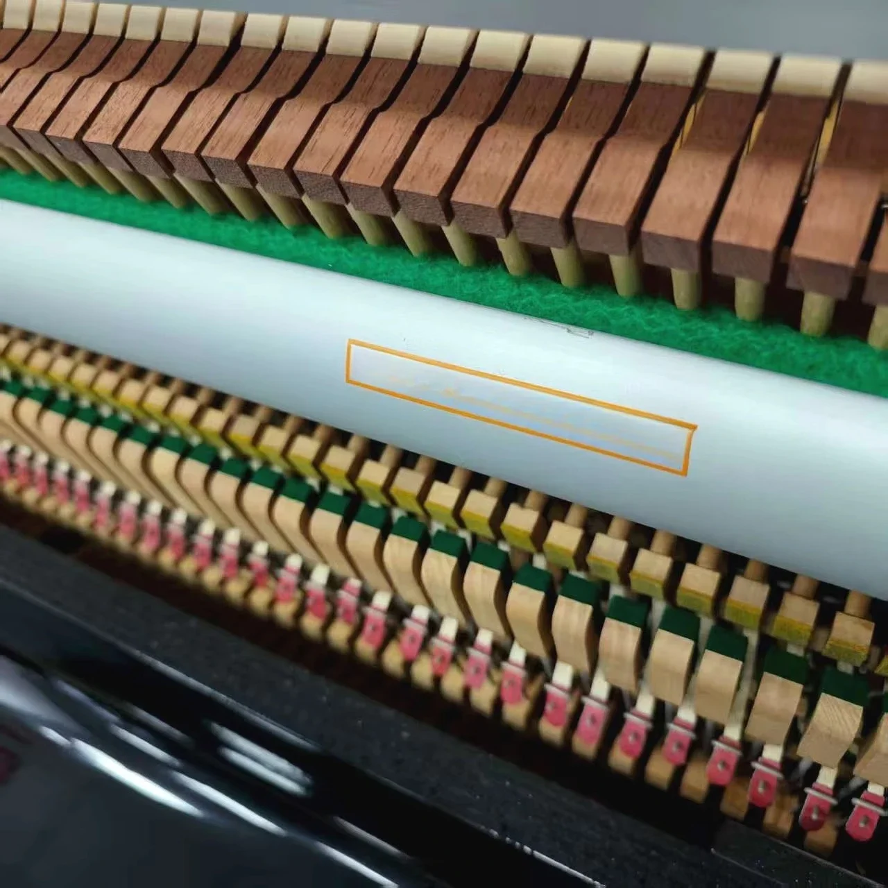 Piano Wholesale.Korea YOUNG CHANG Piano Is of High-end Configuration and Is Suitable for Home Practice