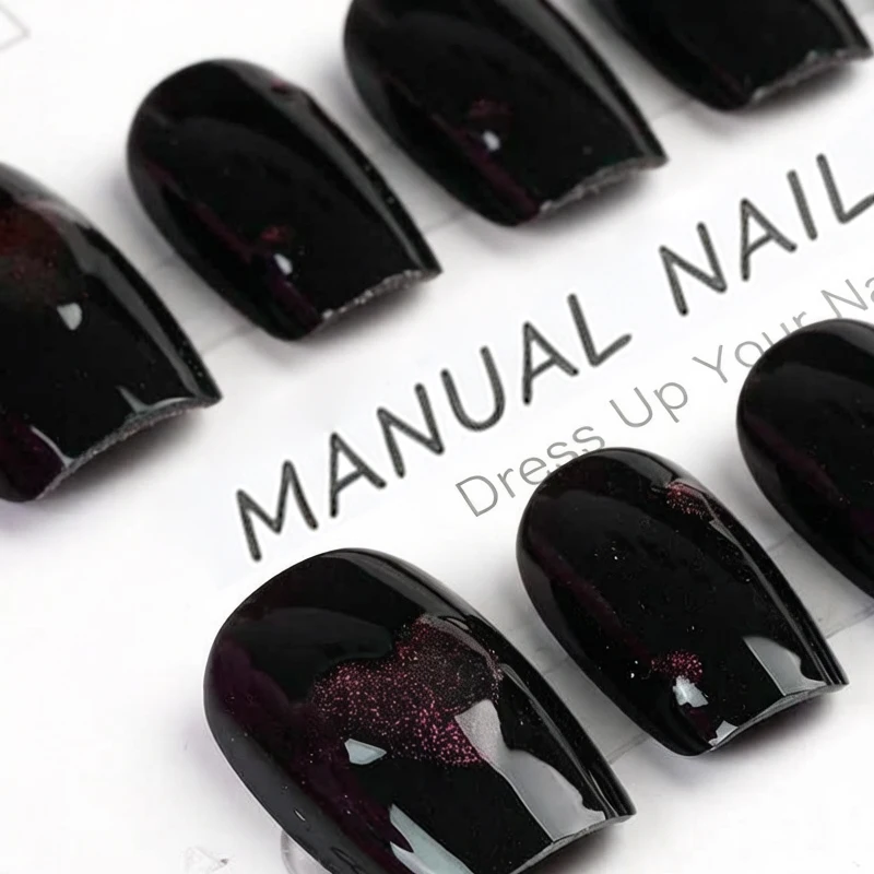Women\'s Solid Cute Nail Art Pure Handmade 3D Love Shape Detachable Short Style Press On Nails Light Nail Cat Eye Patch