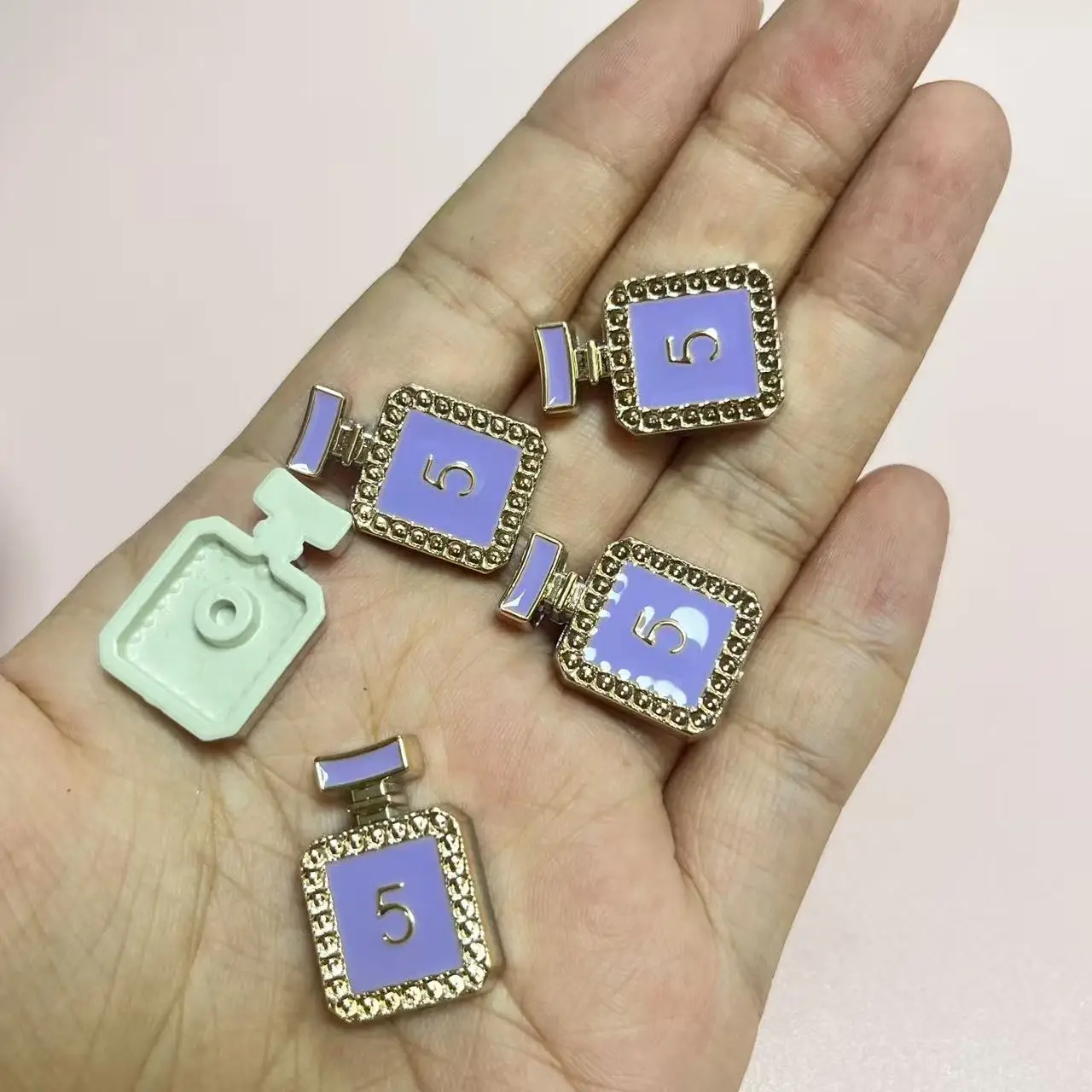 10 Stück Y2K süße lila Harz Haarnadel Lavendel Serie flache Rückseite Junk Handyhülle Harz Dekoration Charms