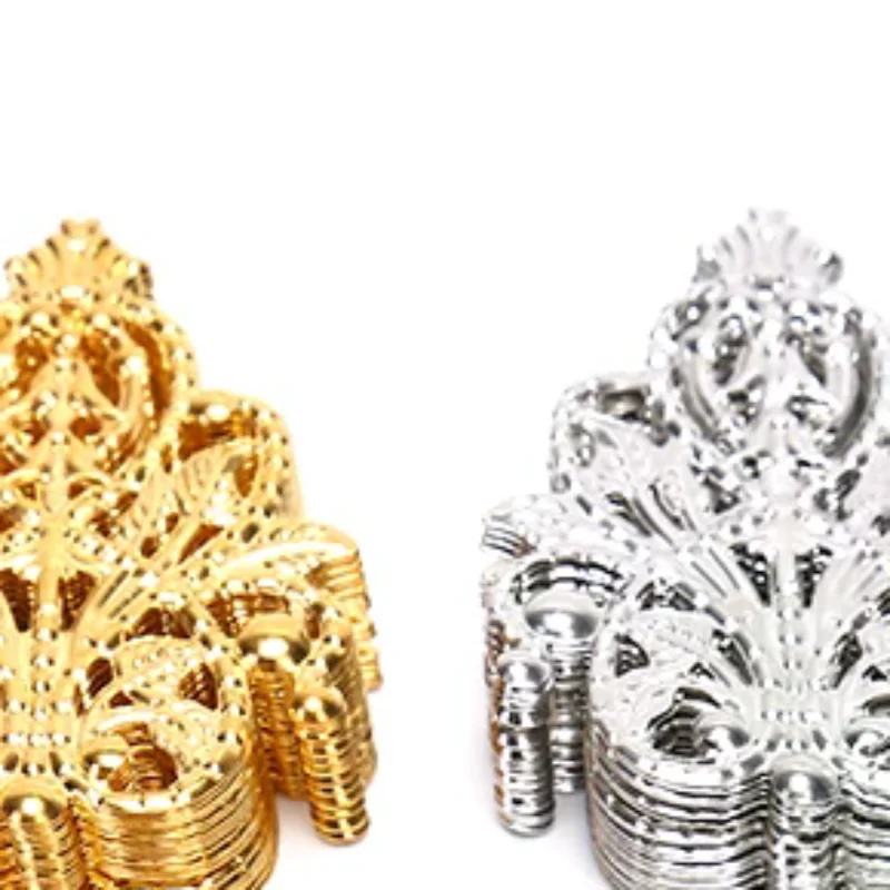 

20pcs/set Wholesale Filigree Crafts Hollow Embellishments Findings Jewelry Accessories Bronze Tone Ornaments 35mm