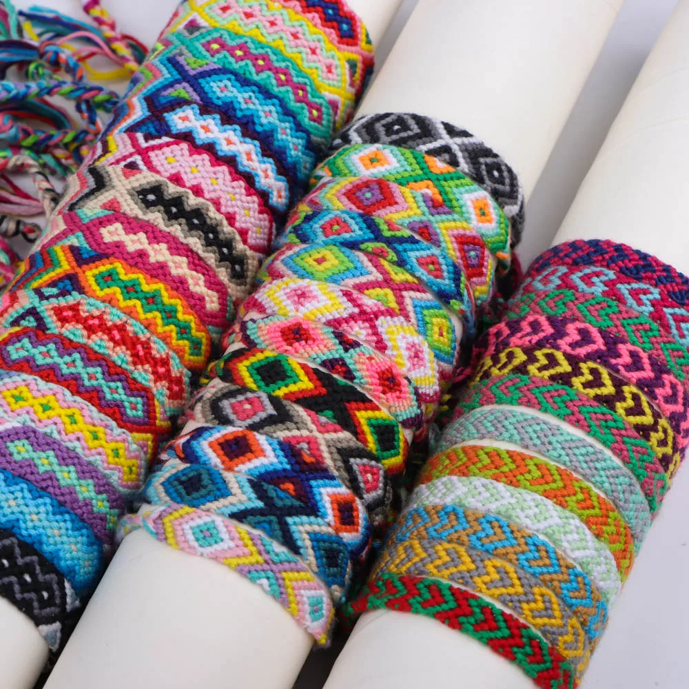 10/20/30/50 Pcs/Lot Fashion Bohemian Hand Woven Bracelets For Men Women Lucky Friendship Mix Color Design Ethnic Jewelry Gift