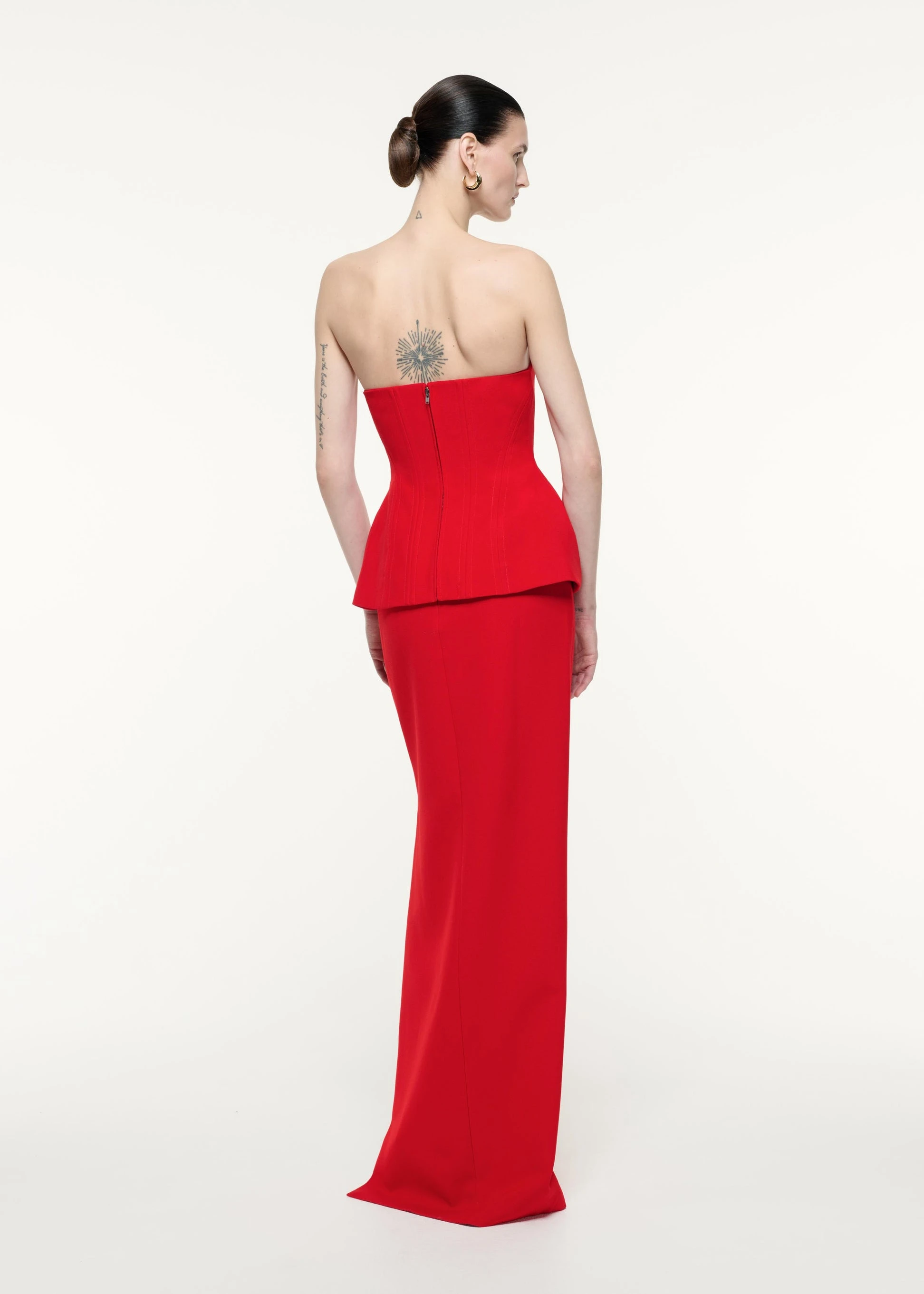 Customized Delicate Jersey Straight Buttons Evening Dress Strapless Zipper Back Sleeveless Floor Length Sweep Train Red Sexy