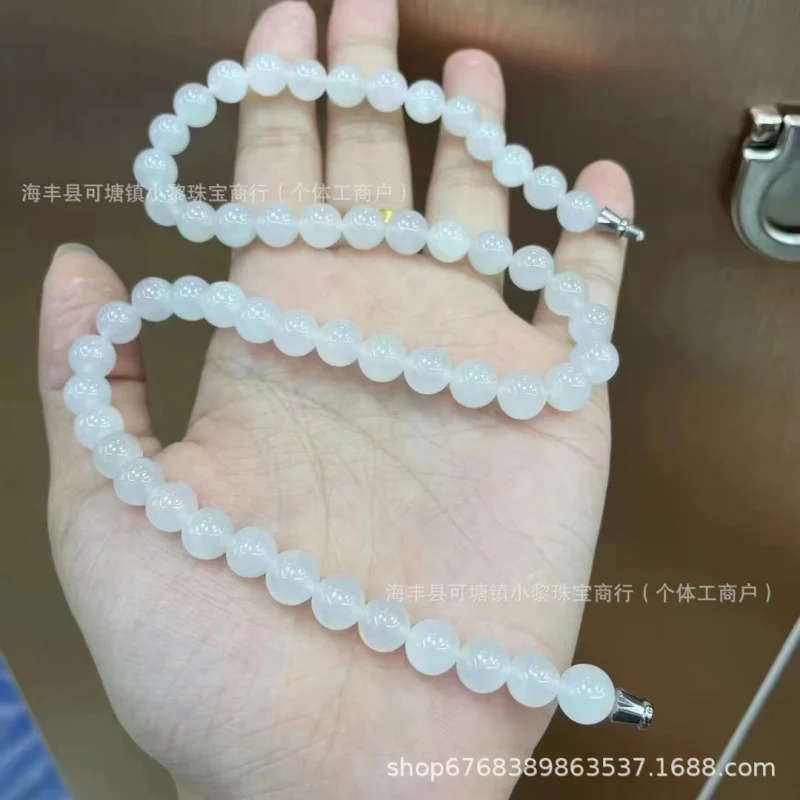 

Hetian Qinghai White Jade Goddess Necklace Material Delicate Smooth Foot