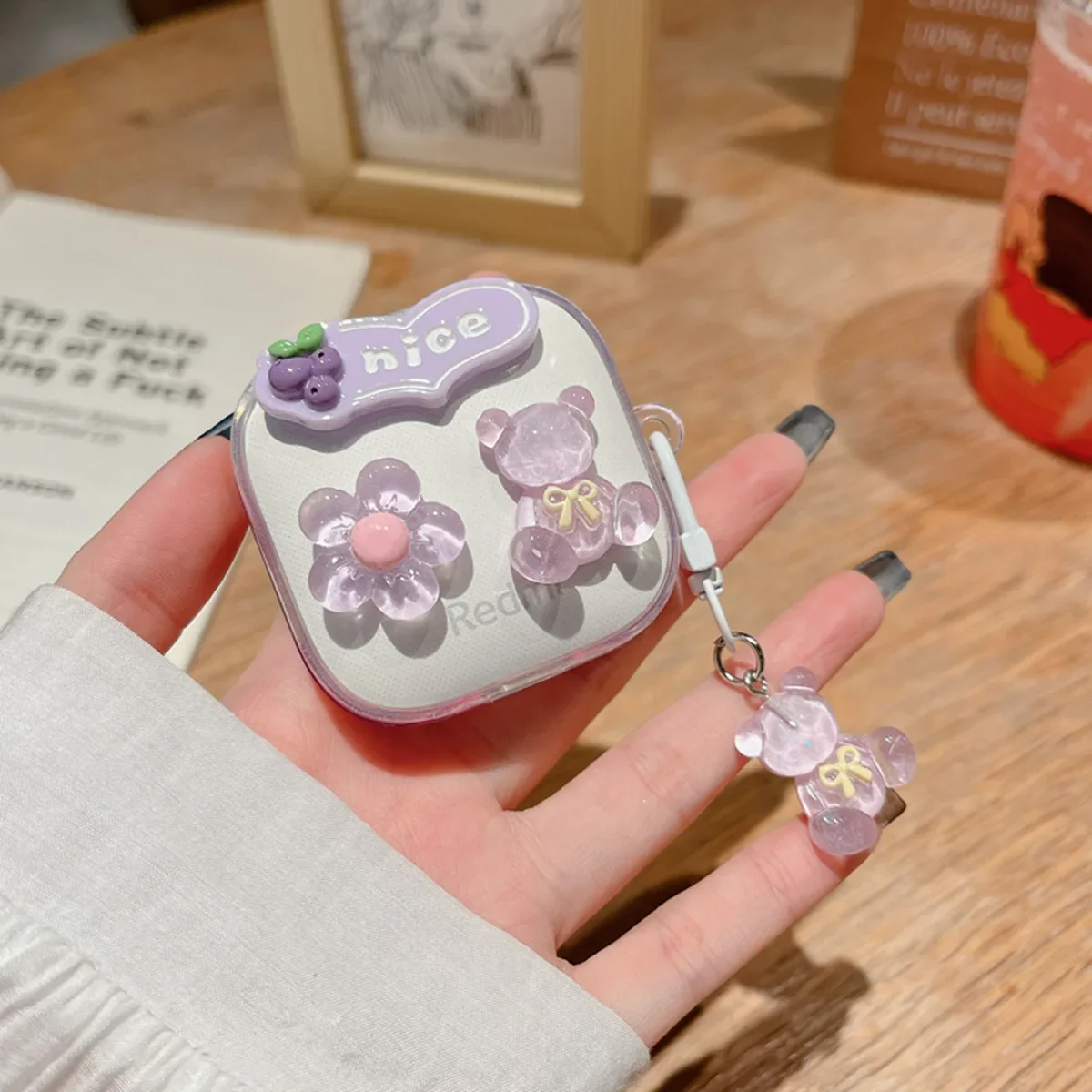 حافظة سماعة رأس لهاتف Redmi Buds 6 Active، تصميم دب زهرة لطيف، غطاء سماعات أذن شفاف متدرج مع سلسلة مفاتيح هدية للفتيات والنساء