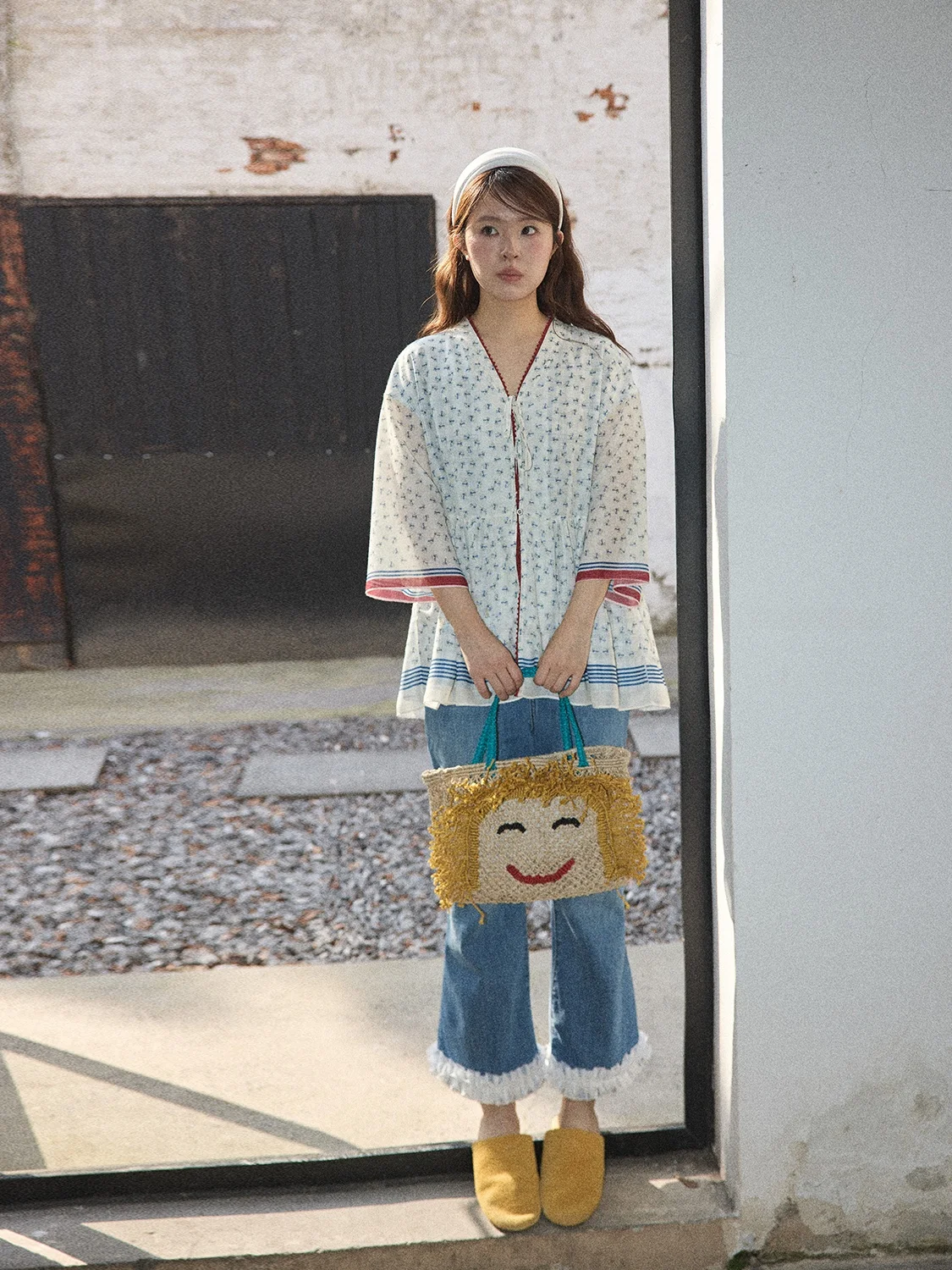 

JINGU Floral Lace Trim Drawstring Belted Shirt Women's Casual Loose Fit Long Sleeve Polyester Cotton Blend Spring Top