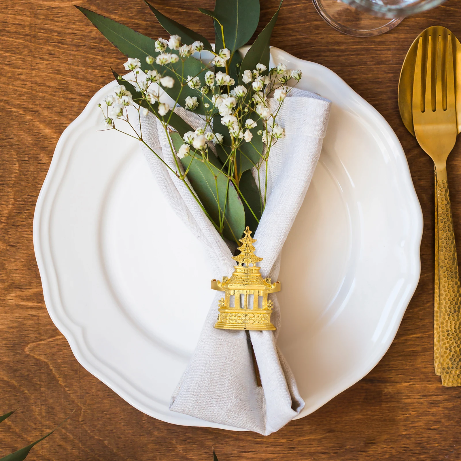 

6pcs Golden Napkin Rings Metal Serviette Clasp Dining Party Supplies Wedding Celebration Accessories Table Setting Gifts