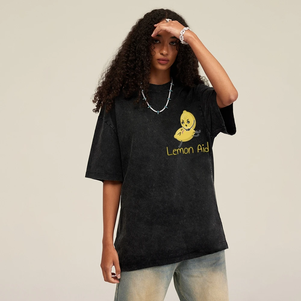 

Футболка Lemon Aid Dark Washed, забавная футболка с рисунком лимонного персонажа, свободный летний удобный топ с короткими рукавами и игривым юмором